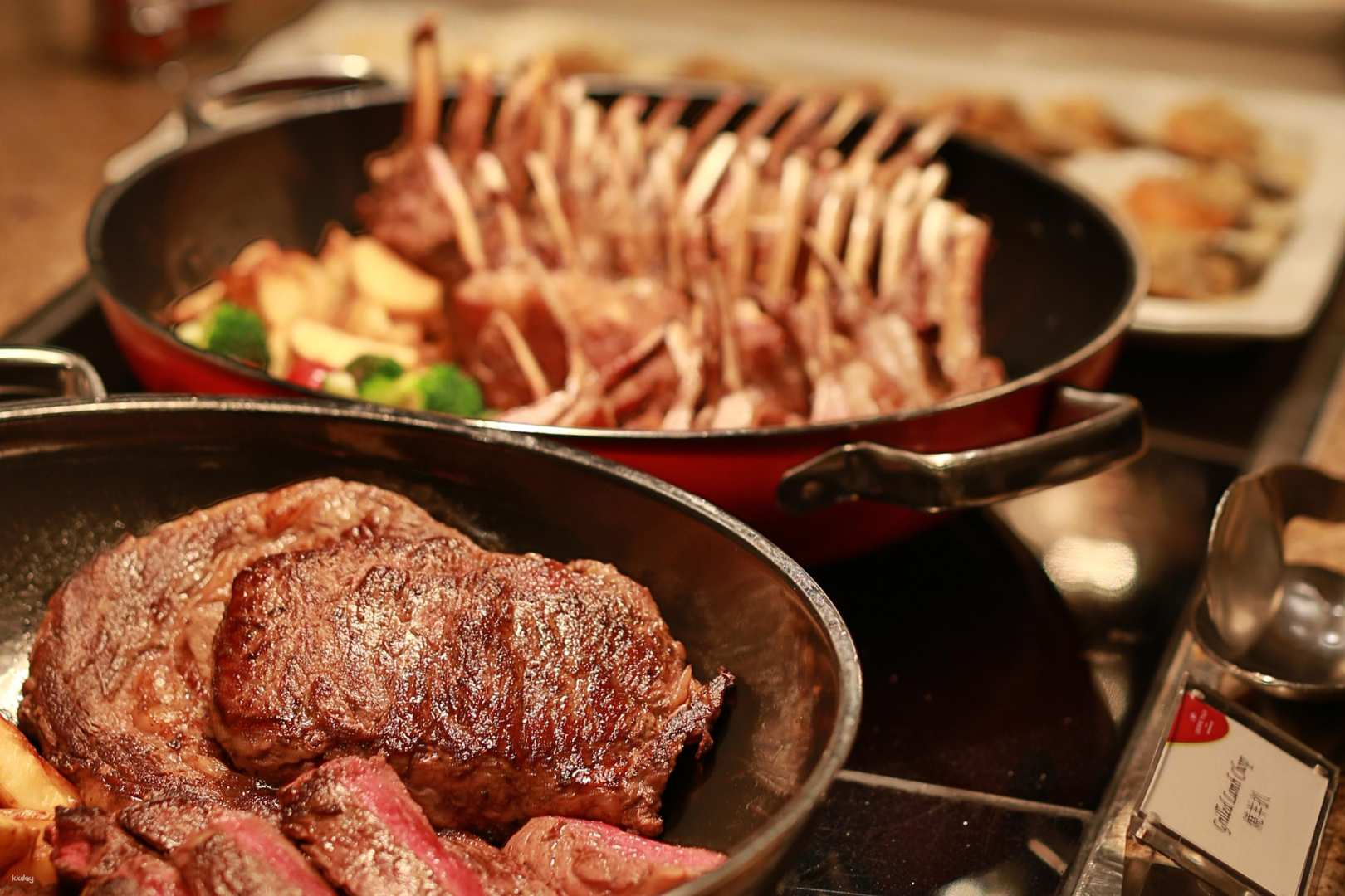 【Macau Buffet】Blue Bay Seafood Buffet Dinner｜Crown Plaza Macau - Photo 1 of 8